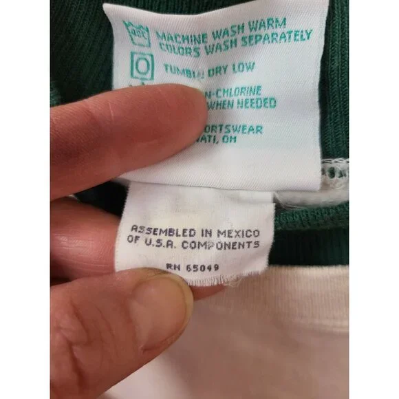 VTG 80s Womens A True Friend Teddy Bear Sweatshirt Medium Cream Pullover Grandma - Picture 9 of 9